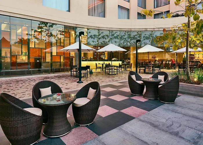 Courtyard By Marriott Kochi Airport